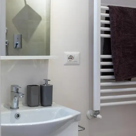 Brand New Duplex Pta Garibaldi 4pax-wifi-ac Appartement *
